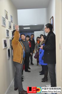 可見光通信技術新浪潮 LED室內定位引領研發熱潮，CSA領導調研華策光通信